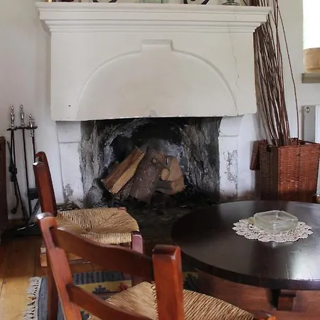 木屋 The Stonehouse