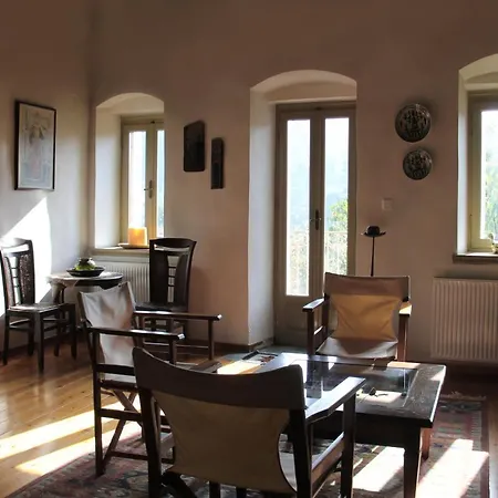 The Stonehouse Stemnitsa