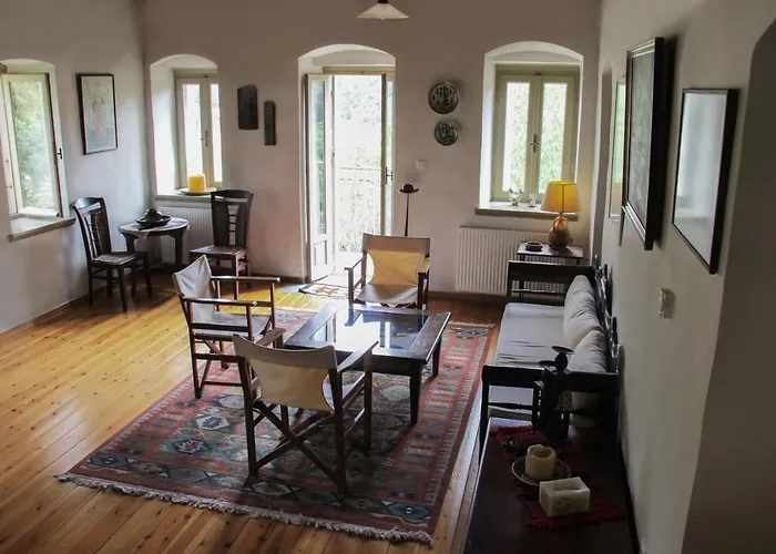 شاليه The Stonehouse ستيمنيتسا