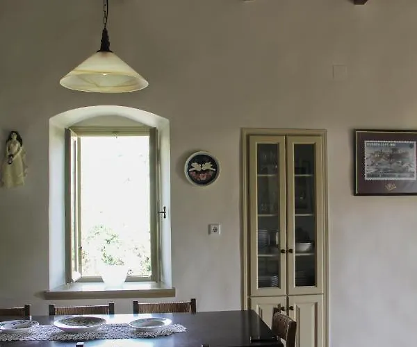 شاليه The Stonehouse